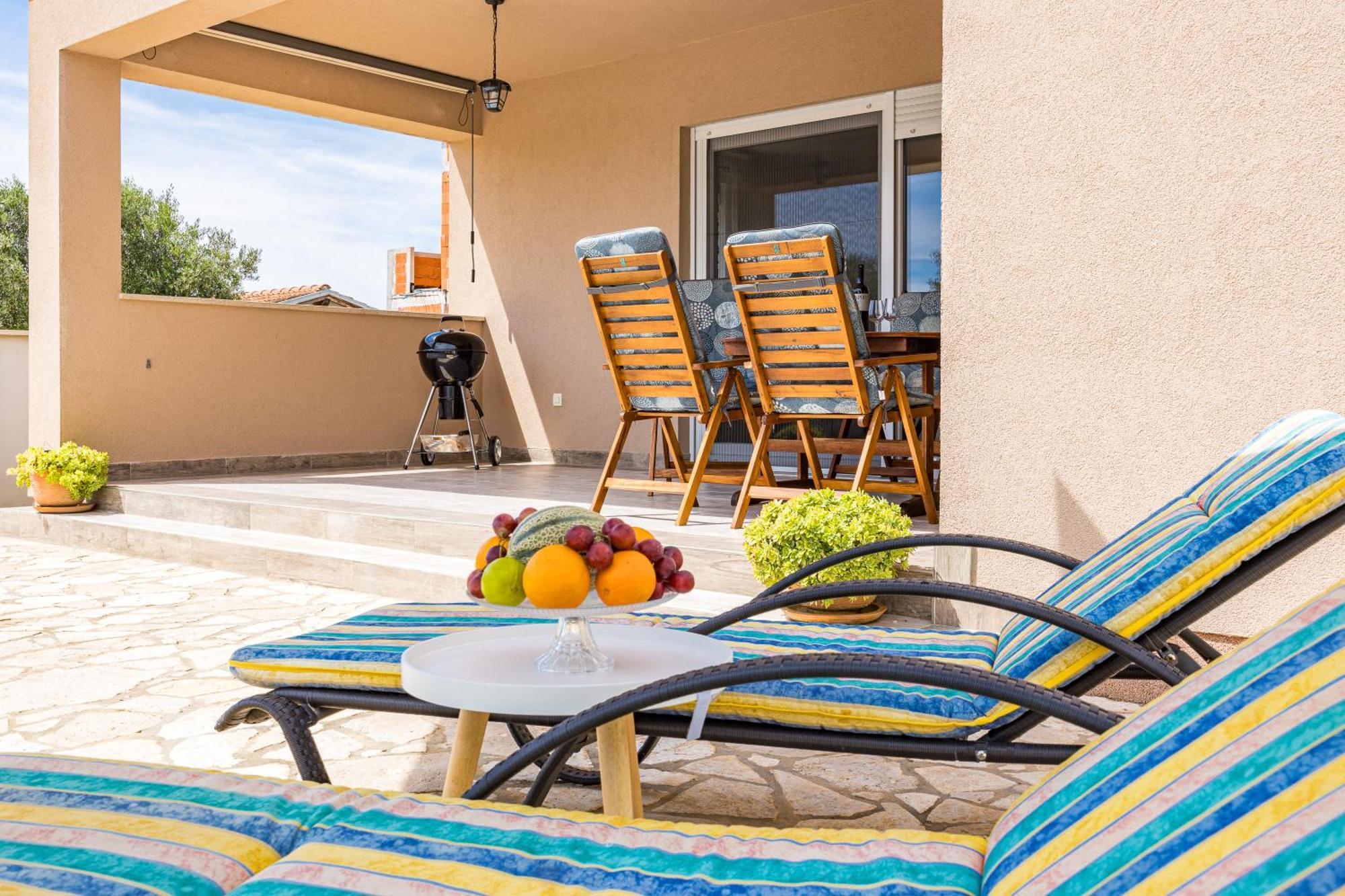 Villa Sunny Olive Peroj Esterno foto