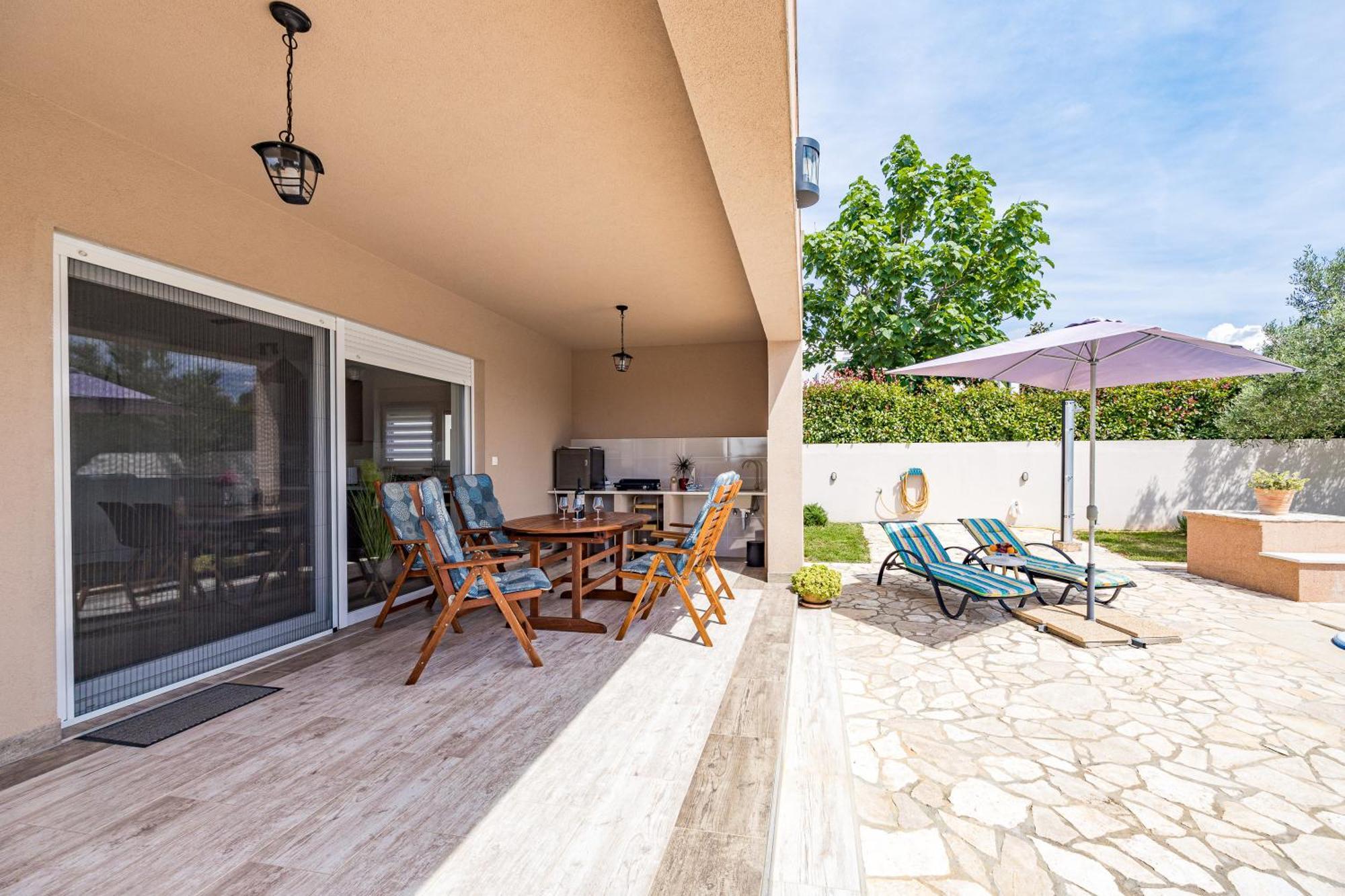 Villa Sunny Olive Peroj Esterno foto